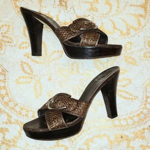 Stuart Weitzman Raffia Platform Mule Wood Heel Sandals Brown 6